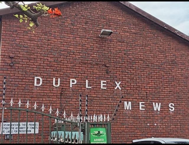3 BEDROOM DUPLEX FOR SALE IN MONTCLAIR